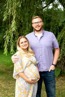 Raymond Family | Maternity